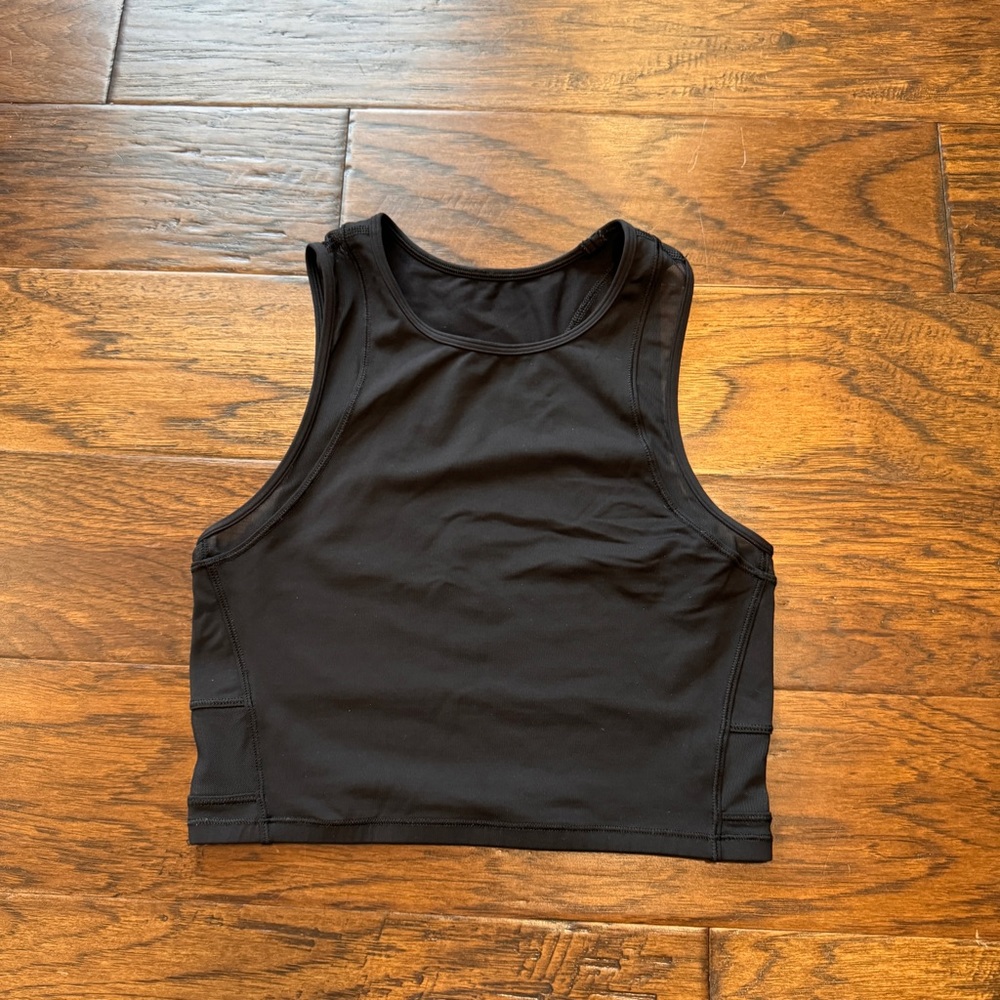 Lululemon Luxtreme and mesh black crop top sz 6